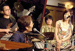 ������R���u�`�L�C�`���E����A�����P�Y����A���c��������A��˗[�ʂ���